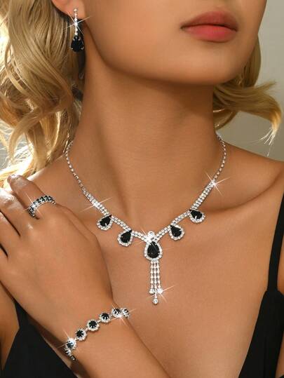 4件/5件套时尚首饰套装，黑色宝石项链、耳环、手链、戒指，适合女士派对和特殊场合佩戴。