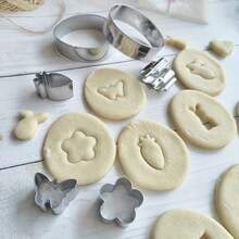 8 piezas/10 piezas Mini moldes para galletas de Pascua, moldes de acero inoxidable para hornear, un set incluye formas de huevos grandes, conejos, mariposas, zanahorias, polluelos, ideal para decoración festiva, moldeado de vegetales y frutas, herramienta de repostería esencial para Pascua, Acción de Gracias, Navidad - Plateado - Ver 6