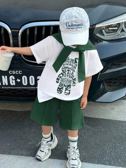 Young Boy Letter Print Short Sleeve T-Shirt And Shorts Casual Outfit