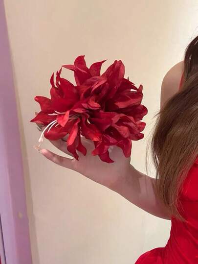 Konstgjord dahlia i grossistledet, lämplig för bröllopsdekorationer, tygkrysantemum för hattar och girlanger