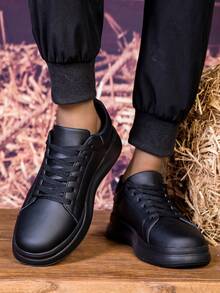 男士春季休闲网面运动鞋，百搭时尚全黑透气跑步鞋 - 黑色 - 查看 5