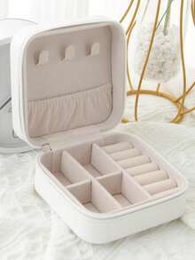 1个极简主义首饰盒，便携式PU首饰盒，适合夏季旅行，迷你首饰收纳盒，可收纳耳环、项链、戒指，适合展示和存放首饰，大容量首饰盒，是存放耳环、戒指、项链、手镯、美甲配件的理想之选，母亲节、圣诞节、万圣节礼物，女士收纳盒，旅行必备，返校宿舍收纳，情人节礼物旅行首饰盒。 - 彩色 - 查看 8