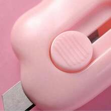 1pc/2pcs Cute Mini Car Shaped Utility Knife, Portable Small Size Student Stationery, Craft Knife, Paper Cutter, Package Opener