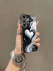 1个黑色电镀TPU心形图案防震全包手机壳，搭配1条黑色滴胶水钻花朵挂绳，时尚百搭创意全包手机壳，兼容三星A14/A54/A56/A31 4G/A23、OPPO A98、S24、S25 Ultra等机型。 - 彩色 - 查看 4