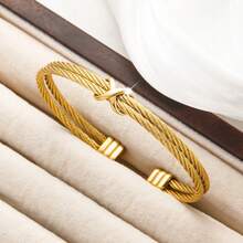 1 chiếc vòng tay nữ bằng thép không gỉ mạ vàng 18K, phối màu vàng và bạc - Thiết kế xoắn ốc có thể xếp chồng lên nhau, phù hợp cho cả ngày thường và những dịp đặc biệt, là lựa chọn quà tặng hoàn hảo cho nam, nữ và gia đình/bạn bè. - vòng tay dây thừng - Xem 29