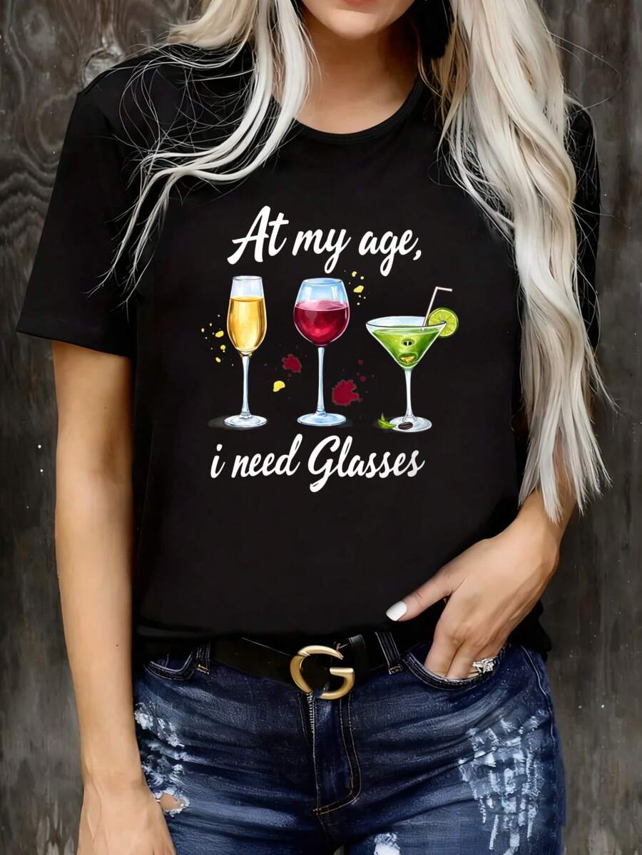 2026 Women's New Popular Casual T-Shirt At My Age I Need Glasses Wine Cocktail Shirt Women Funny Drink T-Shirt Casual Top For Women Birthday Gift Idea Fun Printed Round Neck Short Sleeved Women's T-Shirt Suitable For Sports Eventsholiday Partiesoutingssports And Other Holiday Gifts - 黑色 - 查看 1