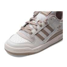 Adidas 男士女士板鞋FORUM LOW CL輕便舒適戶外休閒運動板鞋JQ1536 - 白色/影跡卡其棕 - 查看 9