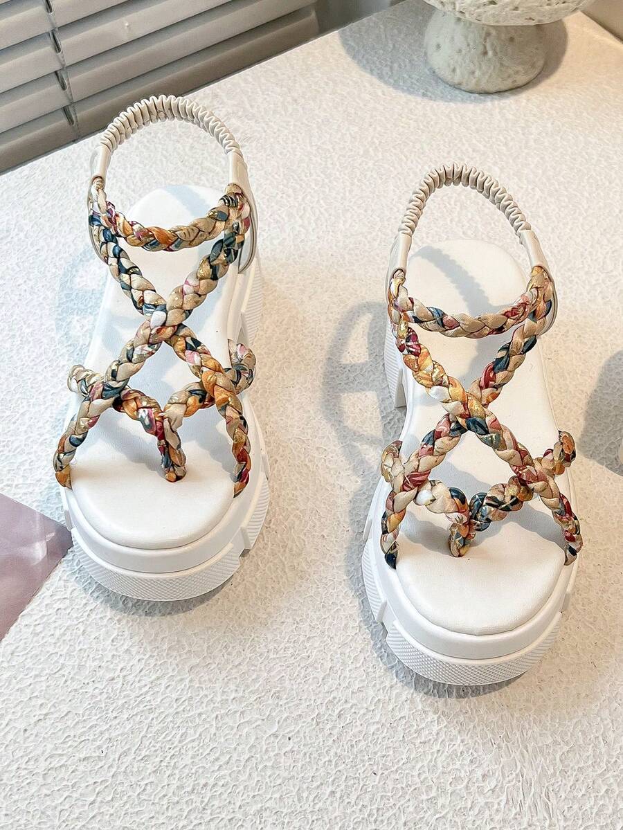 Sandalias de plataforma tejidas con estampado arcoíris y correa de tobillo ajustable - Multicolor - Ver 1