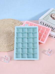 Khay làm đá 24 ngăn bằng silicon, vật dụng thiết yếu cho nhà bếp, chất liệu silicon dễ lấy đá ra, dung tích lớn 24 ngăn có thể đông đá cùng lúc, lý tưởng cho các loại cocktail mùa hè/đồ uống lạnh/đá trái cây, thiết kế treo tiện lợi, dễ cất giữ trong bếp, trợ thủ đắc lực cho việc bảo quản lạnh. - Nhiều màu - Xem 1