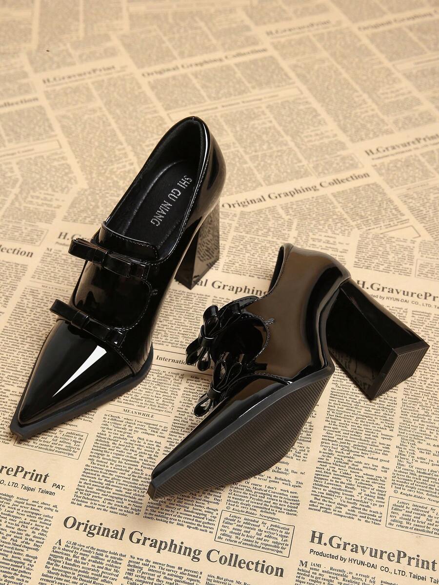 2026 Autumn New Women's Shoes Pointed Toe High Heels Casual Retro Chunky Heel Block Heel Patent Leather Pumps With Bow, Elegant Elegant Suitable For Commuting, Party And Other Occasions, Comfortable And Slimming - Black - View 1