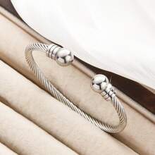 1 chiếc vòng tay nữ bằng thép không gỉ mạ vàng 18K, phối màu vàng và bạc - Thiết kế xoắn ốc có thể xếp chồng lên nhau, phù hợp cho cả ngày thường và những dịp đặc biệt, là lựa chọn quà tặng hoàn hảo cho nam, nữ và gia đình/bạn bè. - vòng tay dây thừng - Xem 27