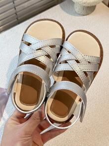Girls' Easy-To-Wear Sandals With Hook And Loop Ankle Strap And Criss-Cross Straps - Silver - View 5