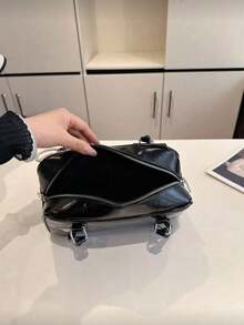 新款韩版荔枝纹褶皱单肩包，女士多功能通勤包，大容量篮式设计，轻盈奢华，时尚复古优雅手提包，精致百搭的腋下包。高端时尚单肩包/手提包，小众法式设计 - 黑色 - 查看 4