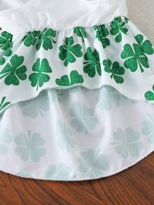 宠物连衣裙，饰有彩虹爱心和三叶草图案，白色荷叶袖，腰部收紧，适合日常穿着。 - 白色 - 查看 5