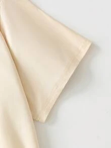 Áo thun nữ cỡ lớn in họa tiết da báo, cổ tròn, trang trí nơ. Thích hợp cho kỳ nghỉ hè, quà tặng Ngày Valentine, quà tặng Ngày của Mẹ, quà tặng cho mẹ, quà tốt nghiệp. Tay áo ngắn in họa tiết thời trang. Thích hợp cho kỳ nghỉ hè, đi biển, du lịch, mùa xuân, lễ hội. - Màu be - Xem 3