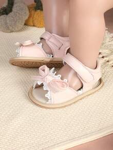 1双时尚百搭蝴蝶结蕾丝凉鞋，软底学步鞋，适合婴幼儿，可用于派对、婚礼、度假等场合。 - 粉色 - 查看 4