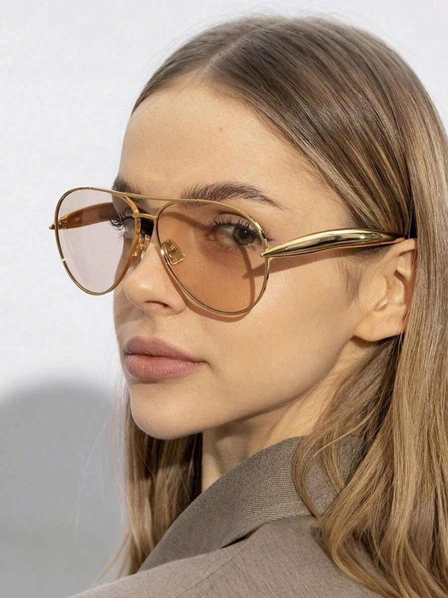 Large Frame Double-Bridge Metal Fashion Glasses, Toad Eye Glasses, High-End Retro Personalized Versatile Fashion Glasses, Suitable For Daily Wear, Street Photography, Vacation Travel, Summer Beach And Other Occasions, Ideal Accessory For Summer Beach Vacation, Outdoor Activities And Travel. Retro Style Super Large Aviator Frame, Suitable For Outfits And Back To School Season. - Champagne - View 1