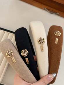 1 件新款 Maillard 复古山茶花发箍，轻盈奢华的高端法式海绵蓬松发圈，非常适合女孩摊位