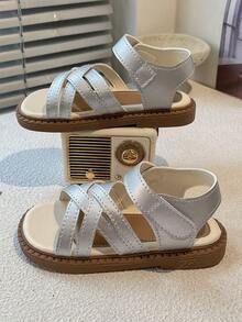 Girls' Easy-To-Wear Sandals With Hook And Loop Ankle Strap And Criss-Cross Straps - Silver - View 7