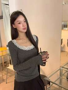 女士长袖条纹蕾丝边T恤，修身设计，适合初秋穿着 - 黑色 - 查看 5