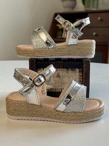 女童银色亮片厚底凉鞋，带可调节踝带和吊坠 - 銀色 - 查看 7