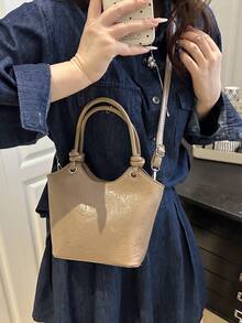 Niche Design Women's Handbag, 2026 New Fashion Crossbody Bag, Popular Korean Style Bucket Bag - Khaki - View 5