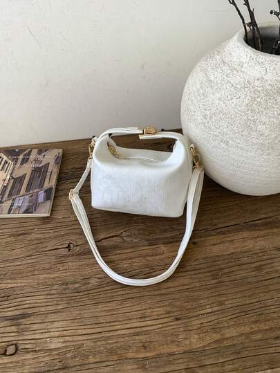 Minimalist Casual Small Handbag For Women, New Design With High-Quality Feel, Vintage One Shoulder Crossbody Bag