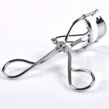 New Silver Metallic Eyelash Curler With Chrome Plating And Spring Mechanism - Practical Beauty Tool, 18g - Silver - View 9