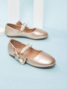 2026 Nuevos zapatos planos elegantes y sencillos de unicolor con lazo de perlas para niñas, primavera - Dorado - Ver 4