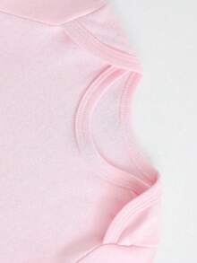 Disney Baby Clothing, Newborn  - Unisex - Featuring Winnie The Pooh And Iconic Castle Creative Cartoon Prints - Crawling And Toddling Stage Outfits - Summer Outdoor Casual Crewneck Crawling Coverall With Triangle Hem Design - Summer Essential Item - Playful And Fun - Adorably Cute - Perfect Holiday Gift For Infants And Toddlers - 粉色 - 查看 3