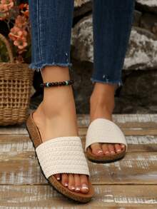 女士时尚百搭编织透气平底凉鞋，适合大码身材，夏季款 - 白色 - 查看 4
