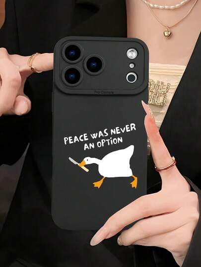 时尚流行个性化鸭子持刀字母图案设计主题奢华防震美观可爱手机壳，镜头凸起保护，兼容 17/17Pro/17Pro Max、16、15、14、13、12、11 Plus/Pro Max及系列，以及Galaxy S/A系列，复活节、圣诞节、万圣节礼物/生日礼物，送给女朋友、男朋友、朋友或自己