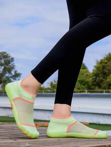 New Kids/Unisex Beach Hiking Fitness Swimming Water Shoes, Lightweight Quick-Dry Barefoot Aqua Socks For Outdoor Activities Like Trekking, Climbing, Surfing, Rafting, Fishing, Suitable For Men And Women - Green - View 8