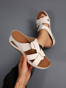 Giày sandal đế xuồng nữ mới, quai chéo thời trang, thiết kế khóa dán điều chỉnh, chất liệu nhẹ và thoải mái, phù hợp cho mùa hè, đi chơi hàng ngày, đi dạo, dã ngoại và đi biển. - trắng - Xem 4