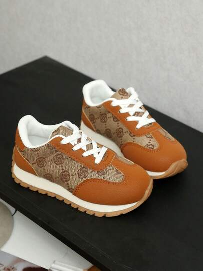 1 Paar 2026 neue retro Farbblock Casual Sportschuhe für Kinder, leicht für Laufen/Alltagstragen, Low-Top Sneaker Design, leicht an-/ausziehbar, geeignet für Pendeln, Lässig, leichte Bewegung, unisex