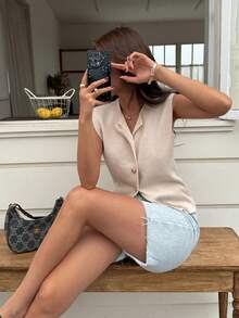 Women's Knitted Sleeveless Sweater Vest, Regular Length, High Elasticity, Round Neck With Button - New Apricot - View 5