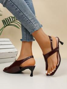 Girls' Burgundy One-Strap Sandals, Square Toe Adjustable Strap Chunky Heel - Brown - View 7