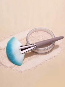 1pc Extra Large Fan-Shaped Powder Brush, Soft Hair Makeup Brush For Setting Powder, Makeup Tool - Multicolor - View 2