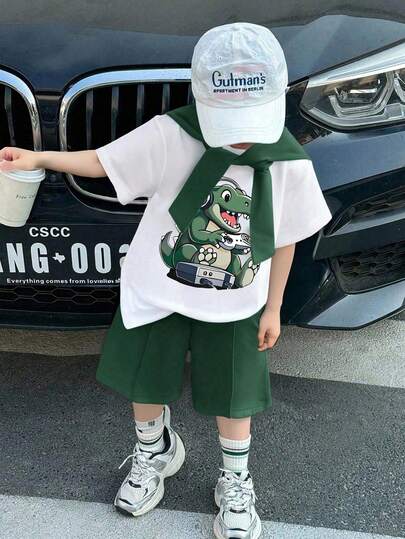 Young Boy Cartoon Pattern Short Sleeve T-Shirt And Shorts Casual Outfit