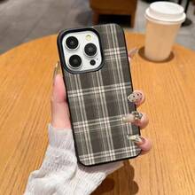 1pc TPU Material Classic Retro Brown Plaid Pattern Phone Case Compatible With IPhone 17 Pro Max/17/16 Pro Max/15/13/12/11, S20 FE/A15/S24/A55, Compatible With Redmi Note 11/Note 12/Note 13 Pro, Full Coverage Anti-Drop Soft Protective Phone Cover - Black - View 2