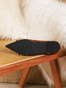 Women's Fashion Pointed Toe Leopard Print Rhinestone Casual Bow Flat Shoes, Spring/Summer - Brown - View 4