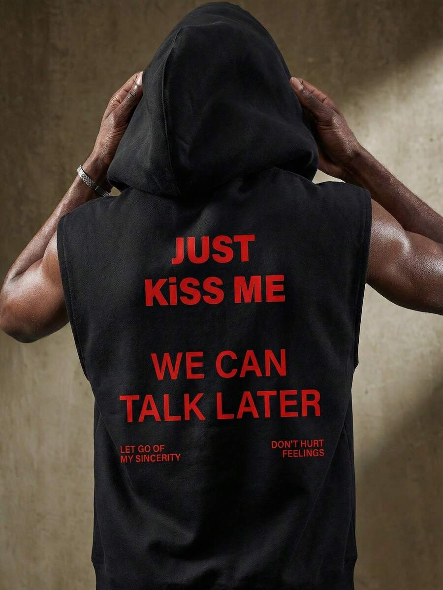 男士无袖连帽背心，红色英文标语印花，休闲街头风 - 黑色 - 查看 1