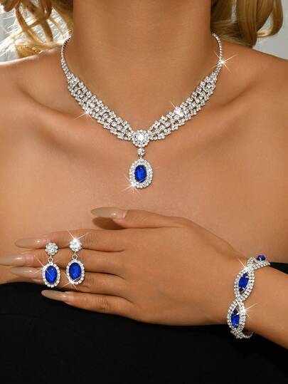奢华水钻项链耳环手链套装，适合新娘婚礼首饰，也适合派对、情人节送给女友或闺蜜、母亲节的礼物。
