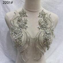 1 Pair Luxury Handmade Diamond Pearl Embroidered Floral Applique, Suitable For Evening Gowns, Wedding Dresses, Dance Costumes, Suits, Sparkling And Dazzling, Easy To Sew Or Glue - White Transparent Beads - View 1
