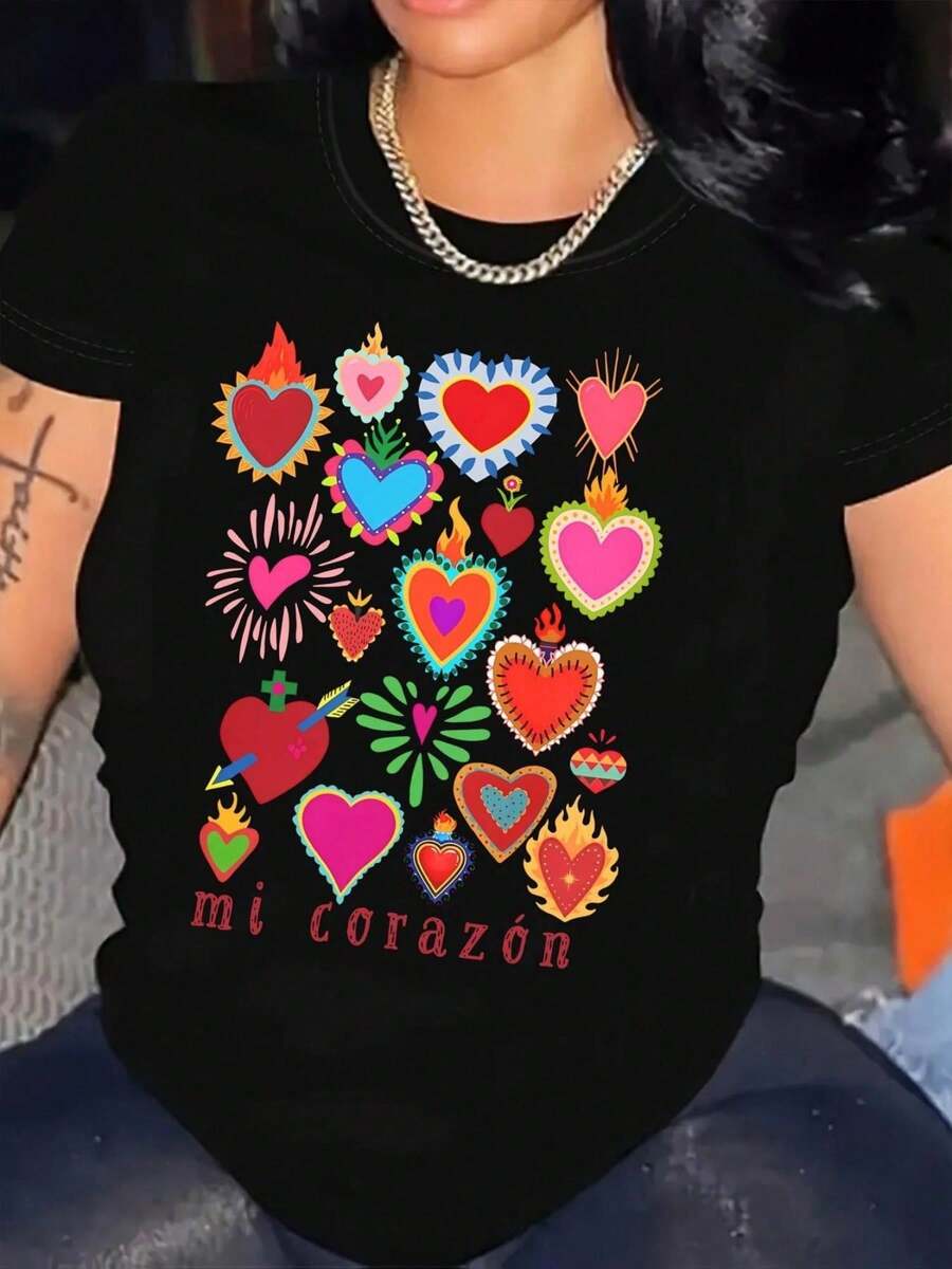 Ladies' Casual Short Sleeved Round Neck T-Shirt, Vividly Printed With Our Ladies' Guadalupe And Spanish Sacred Heart Patterns, Lightweight, Black, With Colorful Heart And Flame Design, Perfect For Spring And Summer, Ladies' T - 黑色22 - 查看 1