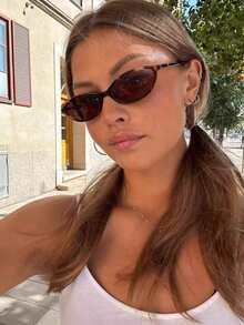 New Retro Oval Small Frame Fashion Eyeglasses For Women, Stylish High-End Casual Street Photography Unisex Glasses, Suitable For Halloween, Autumn/Winter Female Clothing, Business Casual Gifts, Beach Accessories - Multicolor - View 3