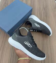 Tênis esportivo macio e leve para academia e caminhada dia a dia  Desportivo    Amarrar  Tecelagem Voadora    Ar livre - CINZA E BRANCO - Visão 1