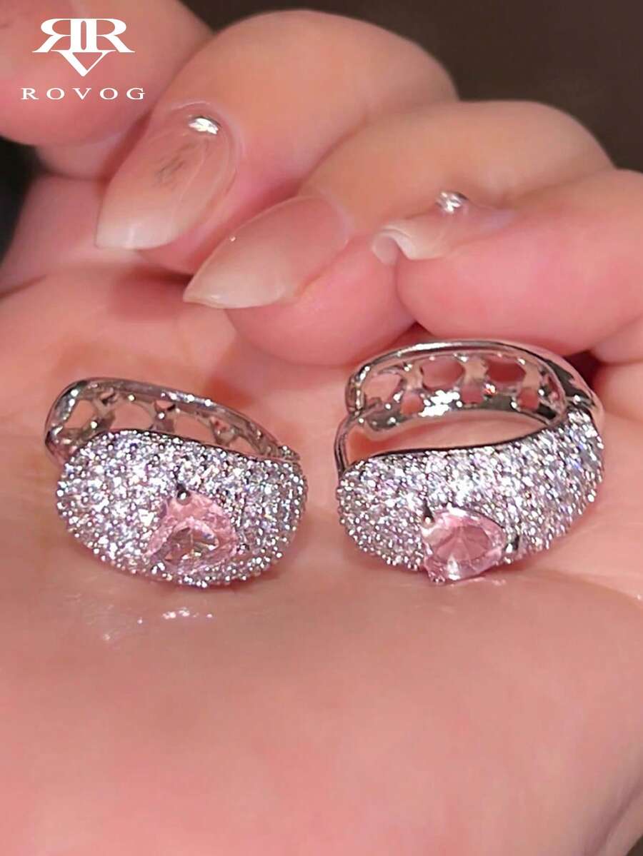 一对几何心形独特精巧设计优雅奢华高端个性化立方氧化锆镶嵌铜圈耳环，适合正式场合、派对、婚礼、日常佩戴、礼品赠送。 - 銀色 - 查看 1