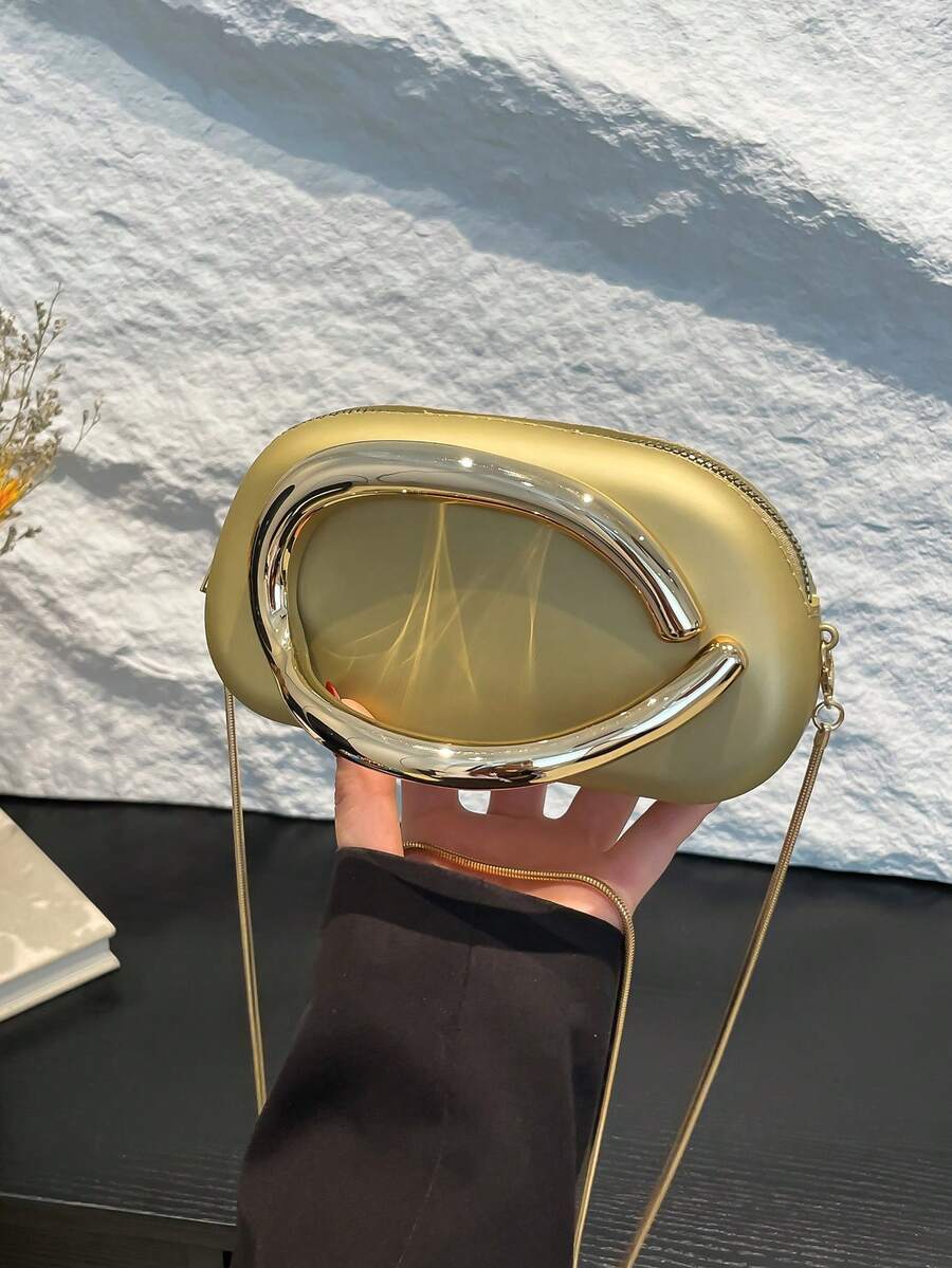 2026 New Women's Metal Decor Unique Design Shoulder Crossbody Bag