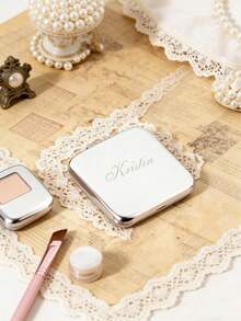 Personalized Engraved Heart-Shaped Makeup Mirror, Customized Silver Pocket Makeup Mirror, Can Be Engraved With Name, Perfect Bridesmaid, Wedding, Birthday And Anniversary Gift, Christmas Beauty Accessory - Multicolor - View 4
